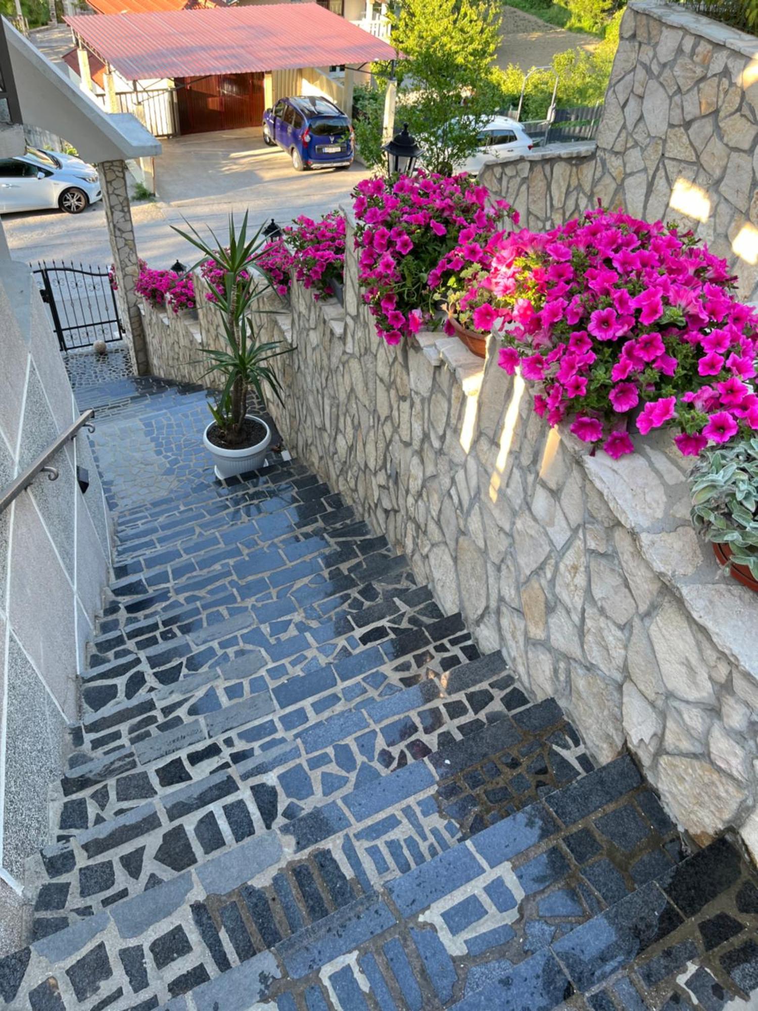 Bonita Apartments Мостар Екстер'єр фото